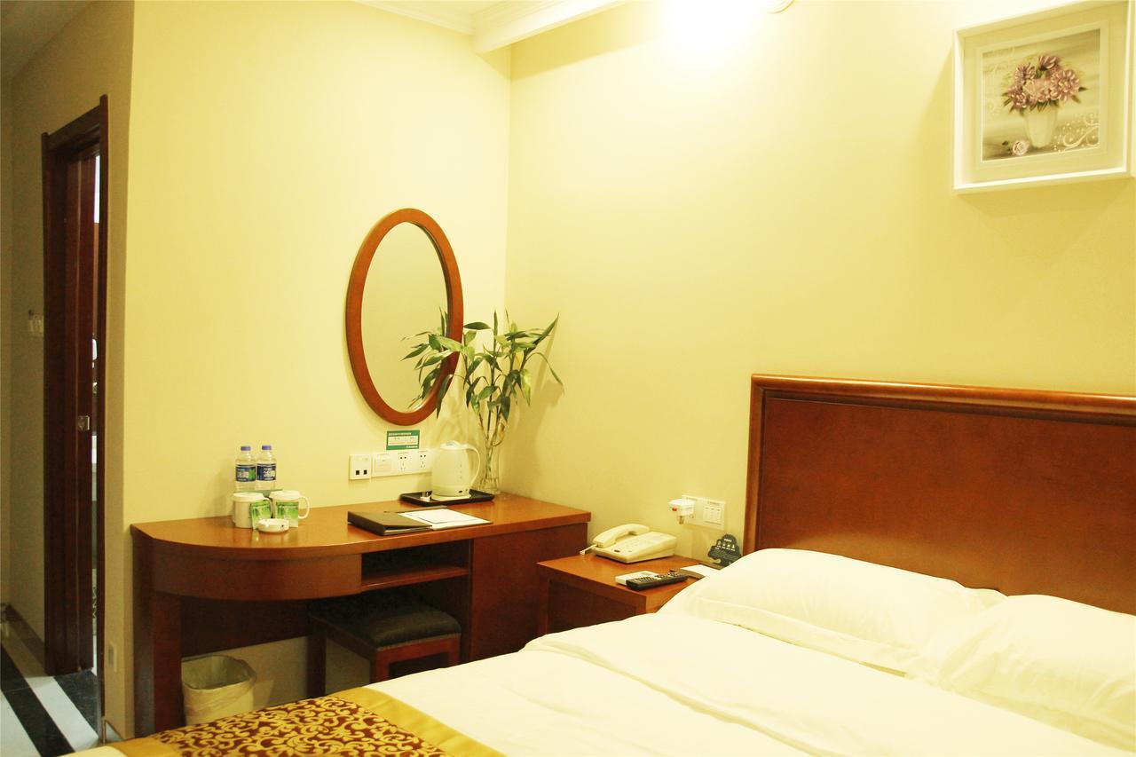 Greentree Inn Shanghai Wild Zoo Dachuan Freeway Express Hotel Экстерьер фото